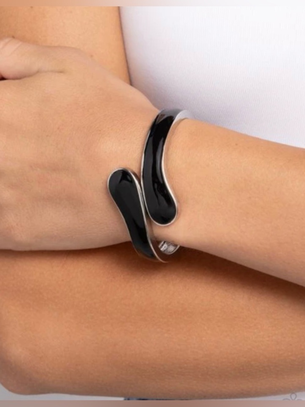 Painted Puzzle Black Bracelet - Sleek Black and Silver